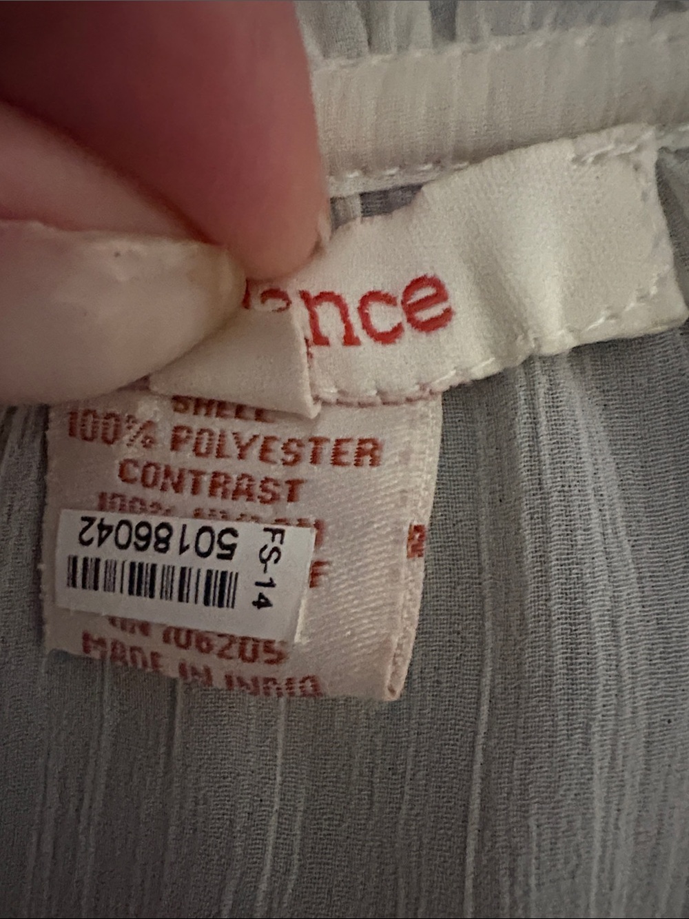 Sundance Cream Lace Embroidered Sheer Button-Front Blouse Sz M - Picture 10 of 11